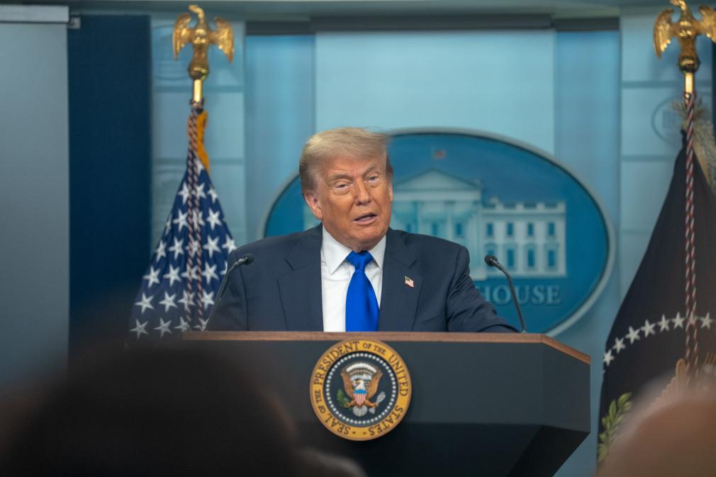 特朗普说，卡塔尔的调解人说“下周大火可以停